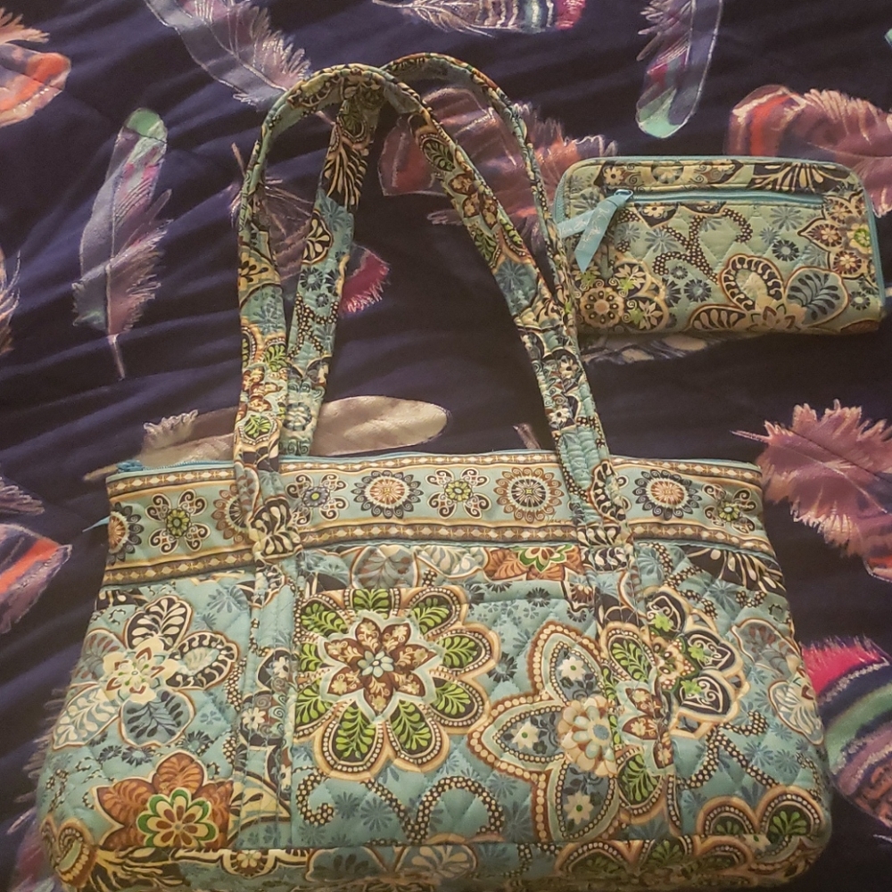 Purse and wallet